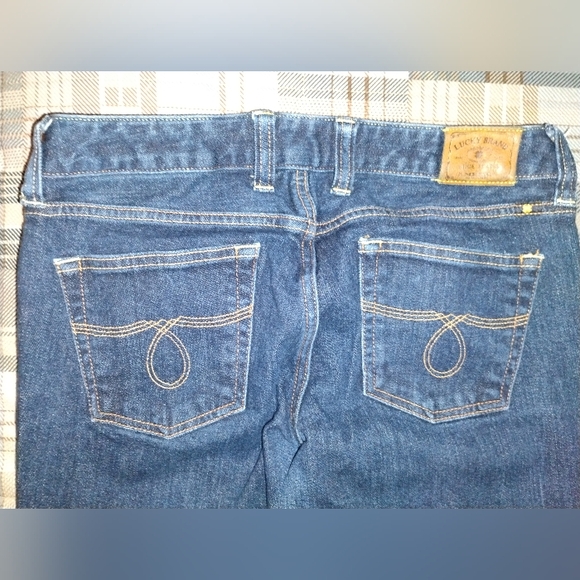 Lucky Jeans - Picture 6 of 6